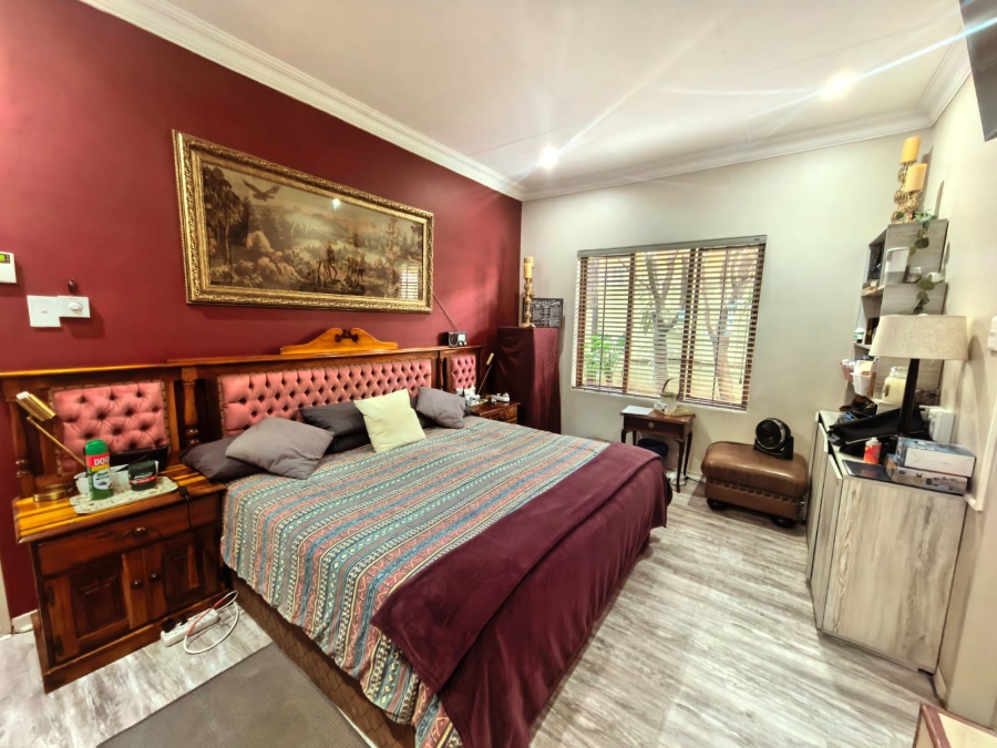 3 Bedroom Property for Sale in Waterval East North West